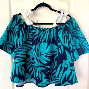 SHEIN 1XL Tropical off shoulder blouse